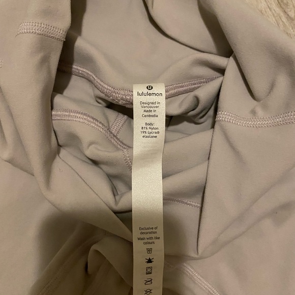 lululemon chrome align leggings size 2 28 inseam - Picture 3 of 4